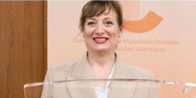 Amparo Carrascosa, presidenta del Colegio de Higienistas